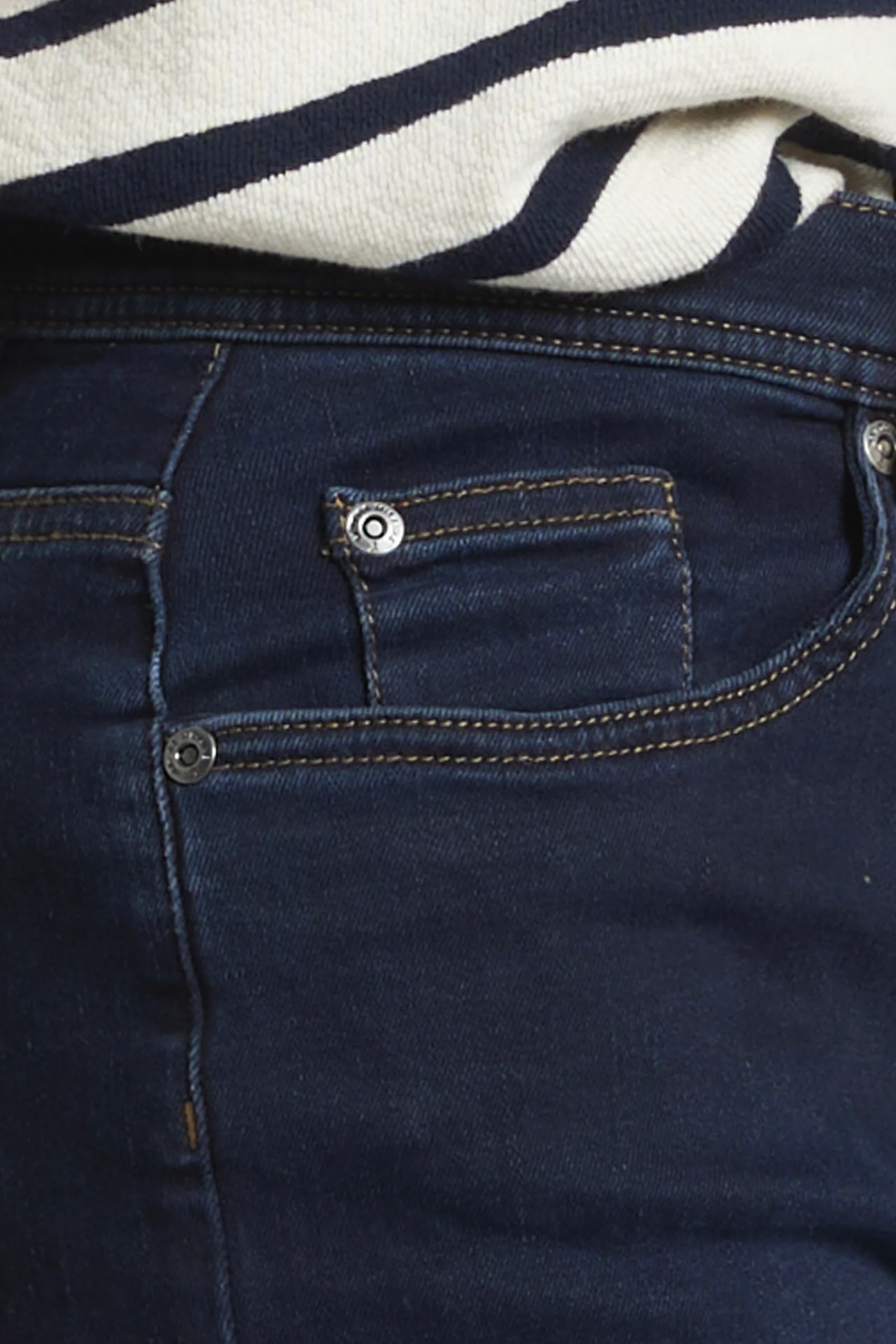 Jeans PARSONA - Image 4